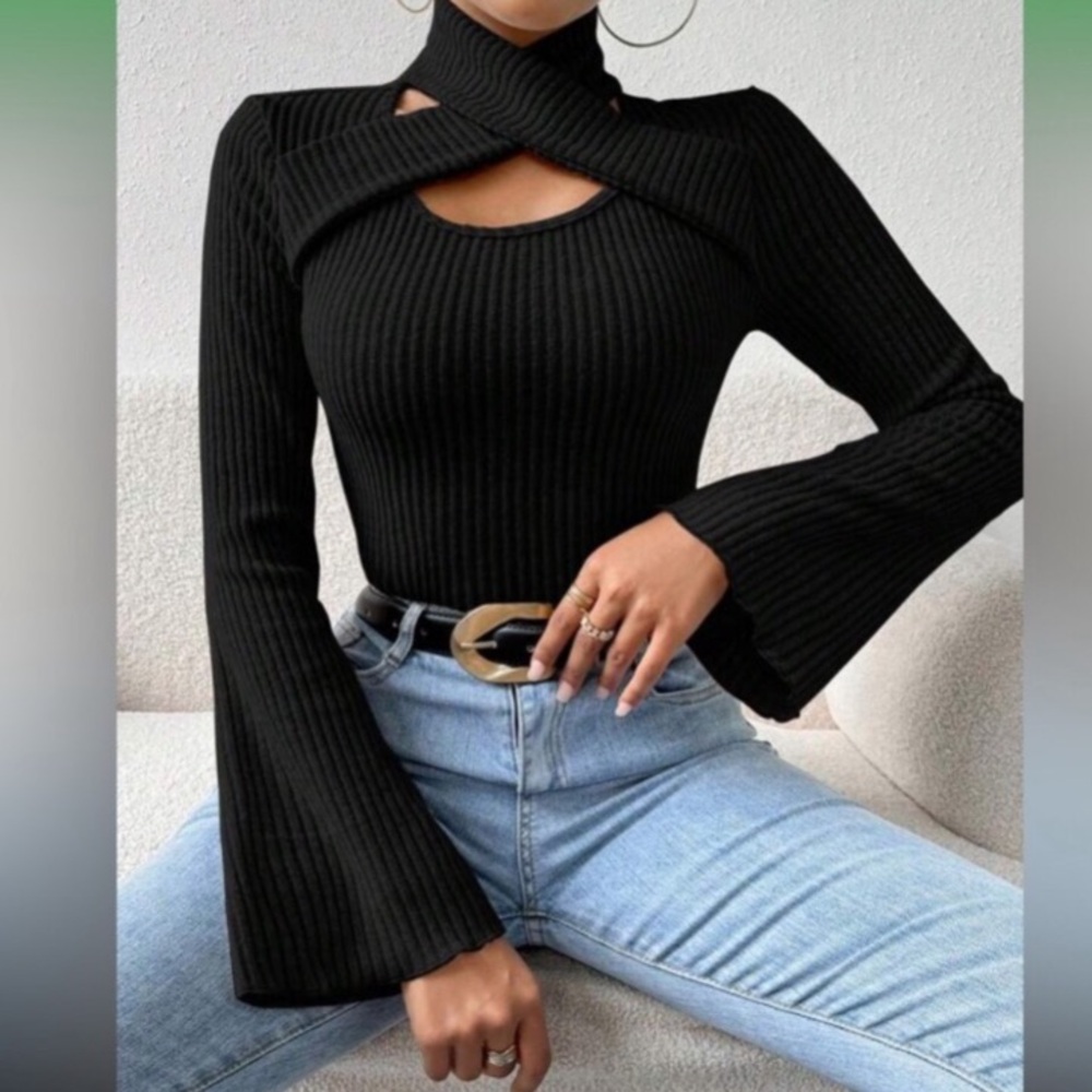 Chic Red Ribbed Knit Top - Picture 6 of 12